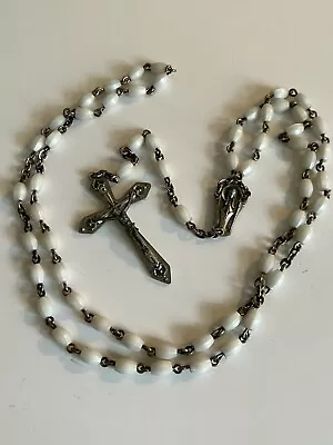 Vintage ITALY Silver Tone White Plastic Rosary Beads Beautiful Crucifix In Case • $12.99