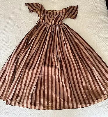 Antique 1840s Young Girl’s Gown / Dress  • $99