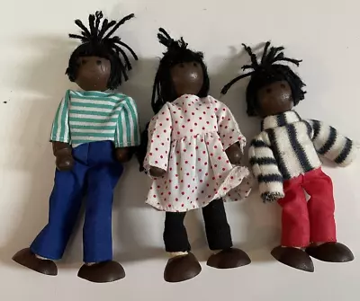 $22.50 • Buy Melissa & Doug Ryans Room Plan Toys Wood 5  Doll House Family Figures AA Posable