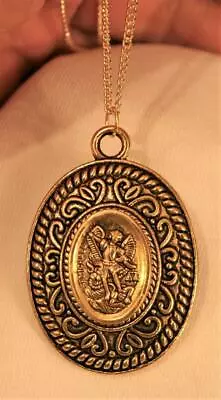 Vintage Swirl Rimmed Etch Detailed St. Michael Medal Inset Pendant Necklace • $13.49