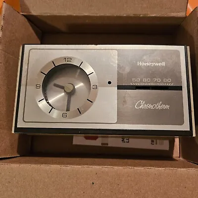 Vintage Honeywell Tradeline Chronotherm Thermostat # T8082 A 1148 • $89.99