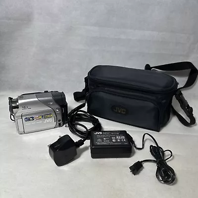 JVC Mini DV Silver Digital Video Camera GR-D23EK & Soft Case *Spares & Repairs* • £25