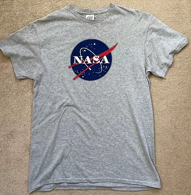 Ladies Grey NASA T-shirt • £5