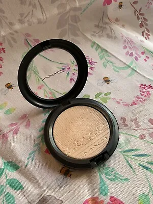 MAC Extra Dimension Skinfinish Double Gleam Highlighter • £13