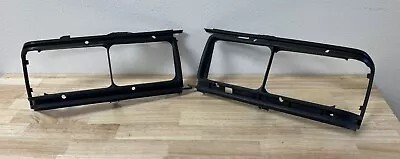 VW Jetta Mk1 Left Double Headlight Grille 161853655C 656B • $135