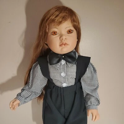$53.54 • Buy VAL SHELTON 21  Vinyl Doll Auburn Long Hair Krystal Marie 16/250 Signed