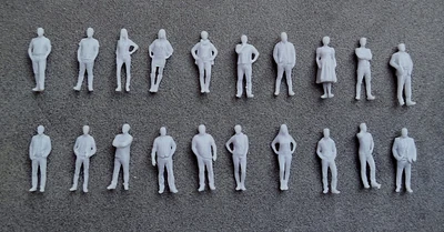 £8 • Buy 1:144 Scale Figures Pack