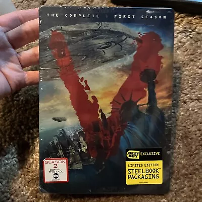 $29.99 • Buy V: The Complete First Season~3 DISC DVD~2010~LIMITED EDITION STEELBOOK~Excellent