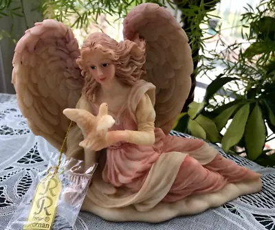 Roman Seraphim Classics Angel Collection - Evangeline Angel Of Mercy (damaged) • $9.99