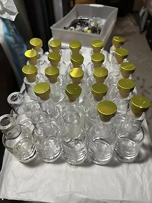 4oz Cheeter Bottles Lot Of 25 With Corks • $0.99