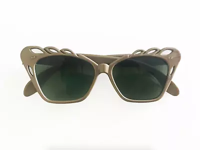$95.29 • Buy 1960s Willson Beige Metallic Sunglasses - Made In USA