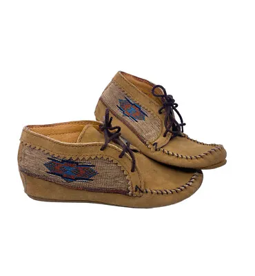 MINNETONKA El Paso Ankle Boots Aztec Leather Moccasins Size 6.5 • $24.99