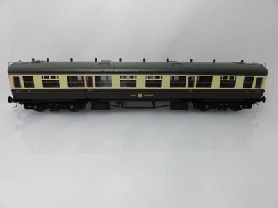 Bachmann 34-125B. GWR Collett Composite Coach. • £20
