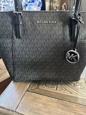 Michael Kors Black East West  Signature Tote With Silver Hardware • $53.24