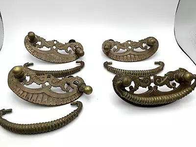 Vintage Brass Drawer Pulls Set Of 4 Ornate Scroll Ribbed Patina Dresser Hardware • $24.95