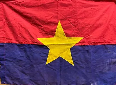 1 FLAG  1 VC Vietcong Flag  RED FLAG W YELLOW  NVA FLAG VIET CONG  Z • $34