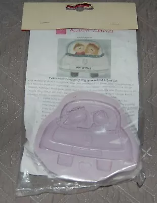 Karen Davies Silicone Mould  Bride X Groom In Car New And Unused • £12