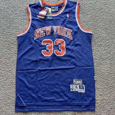 New York Knicks Throwback Jersey - Patrick Ewing - #33 Men’s X-Large • $49.99