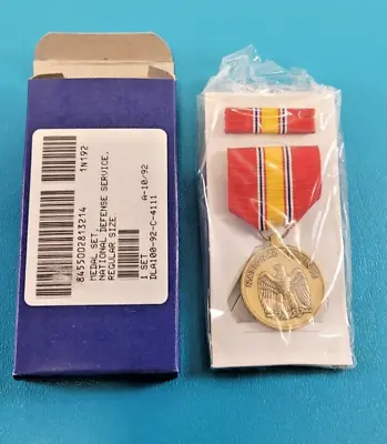 MINT U.S. Military National Defense Service Ribbon Medal & Bar Slide Pin LIGI • $8.99