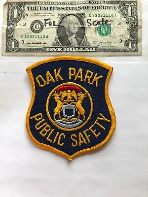 Oak Park Michigan Police Patch Un-sewn Great Condition   • $10.75