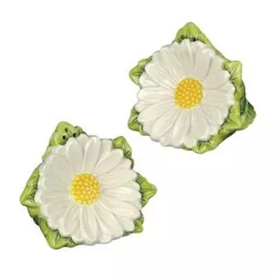 Andrea By Sadek Daisies Majolica Flowers Salt & Pepper 61322 Jay Willfred NIB • $20.99