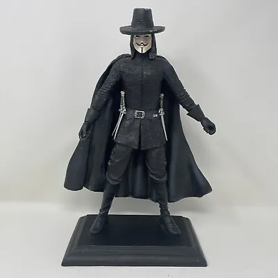 $98.95 • Buy V For Vendetta Resin Statue 12-inch Numbered NECA  1245/1500 AS IS