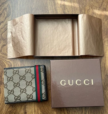 $125 • Buy Authentic: Gucci GG Bi-fold Wallet With Elastic Band With Box