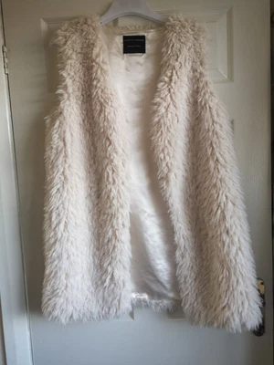 £4.99 • Buy Faux Fur Cream Longer Length Lined Gilet Size M Hook And Eye Fasten Bnwot 