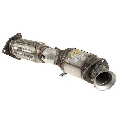 2004-2007 Volkswagen Touareg 4.2L Catalytic Converter Front Passenger Side  • $139.95