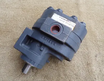 PERMCO Hydraulic Pump M2100A (807SPL) AZTP15-57 (NC); G17 • $99.93