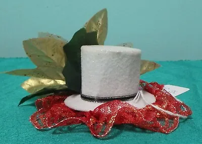 White Christmas Top Hat Fascinator Gold Poinsettia Women Girl Small Doll FNTHS54 • $7.32