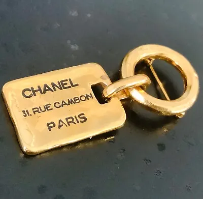 CHANEL VINTAGE BROOCH 31 Rue Cambon CC LOGO TAG PIN Metal Gold Plated Code 11-33 • $535
