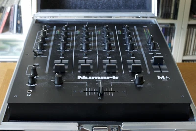 £159.99 • Buy Numark M6 USB 4-Channel DJ Mixer - Black And PRO Flight Case. MINT