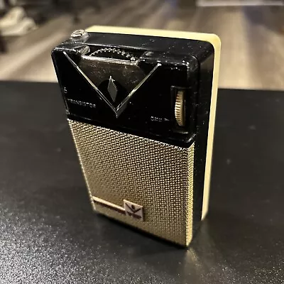 VISCOUNT MODEL 602 Transistor Radio - Nice Shape JAPAN • $69.95