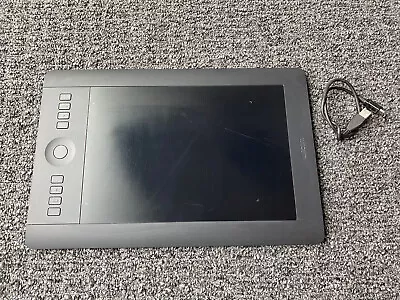 $60 • Buy *USED / WORKING* Wacom Intuos Pro Medium Graphics Pen Drawing Tablet (PTH-651)