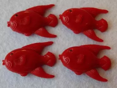 WONDERFUL ANTIQUE VINTAGE CELLULOID LARGE FISH BUTTONS Red • $9.99