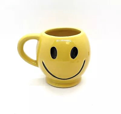 Vtg 1970s McCoy Mug Smiley Face Handled Coffee Cup USA Retro Yellow Hippie Boho • $18