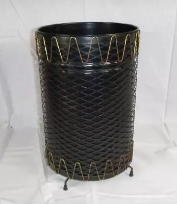 Vtg Mid Century Black Metal Mesh Round Waste Basket Trash Can 13  H Gold Zig Zag • $59