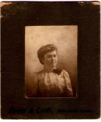 Marshall Texas Cabinet Card Pretty Lady Vintage Bruce & Corti Photographer • $9.99