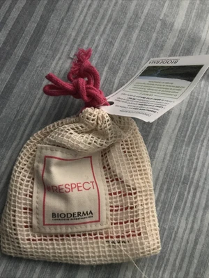 £5 • Buy Bioderma Crealine 2 X Face Wash Cloth 100% Organic Cotton + Wash Bag