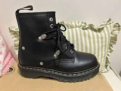 DR MARTENS 1460 Bex Boots Stud Black Leather Haircell Platform UK 7 EU 41. • £109