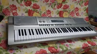 Casio WK-200 76-Key Workstation Keyboard • $229.99