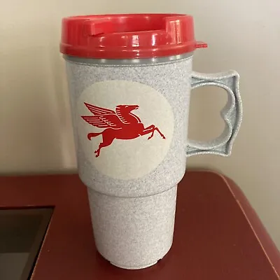 Vintage NEW Mobil Pegasus Red Flying Horse Logo Plastic Travel Mug Lid 16 Oz USA • $15.99