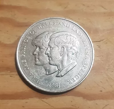 1981 HRH The Prince Of Wales And Lady Diana Spencer Crown • £1