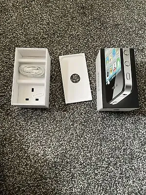 NEW IPHONE 4 BOX 32 GB WITH SIM PIN PLUS EARPHONES • £4.90