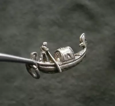 Venetian Gondola Venice Italy Vtg Sterling Silver Bracelet Charm Pendant 3.8g • $12.50