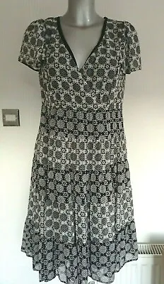 Holly Willoughby Tile Print Dress / Tea Dress Size 10  New Without Tags • £12.50