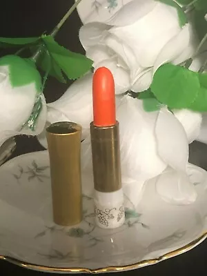 VINTAGE 50's COLLECTIBLE GOLD METAL TUBE SHARON RAY LIPSTICK NEW! CORAL PEARL • $26.99