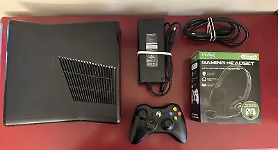 Microsoft Xbox 360 S 250GB Model 1439 Slim Console W/ OEM Controller *Tested* • $120