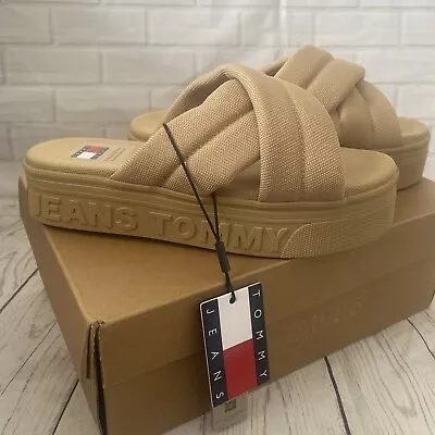 New In Box  Size 5 Tommy Hilfiger Platform Sliders Embossed Logo Tan Brown • £29.99